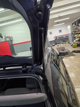 фото thumb №7, Audi a3 8l амортизатор кришки багажника 8d9827552