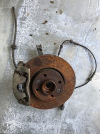 фото thumb №1, Поворотний кулак zoe лівий перед