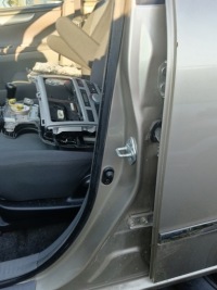 фото thumb №13, Toyota avensis verso прокладка двері кузовна отвір ліва права перед задня