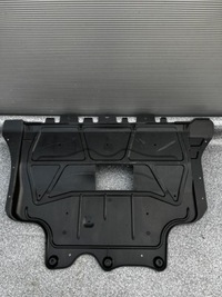 фото thumb №1, Плита pod двигун audi rsq3 83a