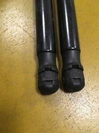 фото thumb №6, Амортизаторы амортизаторы крышки задняя infiniti q30