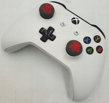 NAKŁADKI GRIPY GUMKI NA GRZYBKI JOYSTICK ANALOGI DO PADA XBOX ONE