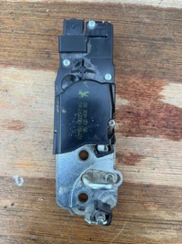 фото thumb №1, C5 iii x7 замок доводчик крышки задний 9661840680