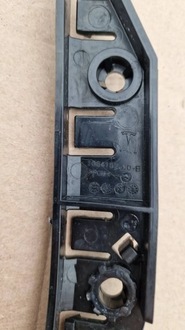 фото thumb №15, Tesla 3 крепление ползун бампера правые 1084182-00