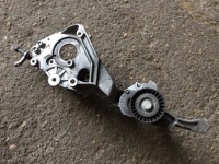 A3 8p 1.6 tdi рестайлінг  кронштейн генератора 03l903143k в Україні, фото thumb