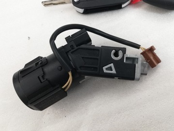 фото thumb №6, Peugeot 308 t9 замок запалювання 2x ключ