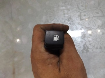 фото thumb №1, C4 i grand picasso переключатель крышки топлива