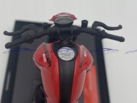 DUCATI Monster 2021 красный мотоцикл 1:18 модель Maisto