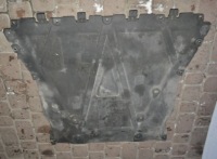 фото thumb №1, Плита pod двигатель renault clio v 758901873r