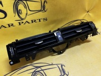 фото thumb №8, Средняя решётка обдув lr discovery v l550 lift