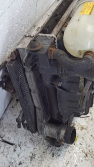 фото thumb №10, Lexus is 220 комплект радіатор вентилятори