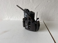 фото thumb №1, Супорт лівий задня - volvo s80 ii v70 iii 2008 elekt