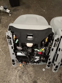 фото thumb №9, Сиденья обивка кожа светлая audi a8 d4 09-12