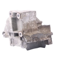 Купити Ford focus mk1 кронштейн   кронштейн двигуна кронштейн генератора 98bb10039ae, фото thumb