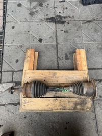 фото thumb №1, Полуось правая передняя перед mitsubishi pajero 4 iv 3.2did 07r- механическая коробка передач