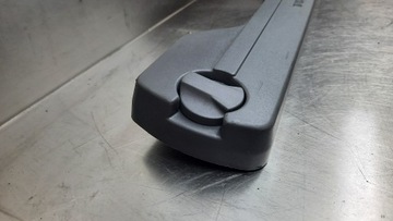 фото thumb №6, Крепление треугольника предупредительный 30673261 volvo