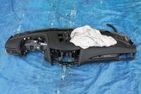 фото thumb №1, Maserati levante панель приладів консоль панель приладів білий нитка