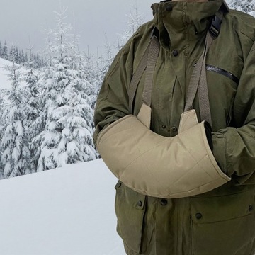 Теплые перчатки в охотничьем камуфляже на осень и зиму.