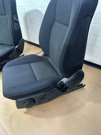 фото thumb №5, Сидіння передні, сидіння перед, матеріал правий, лівий mercedes c klasa w204