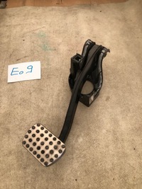 фото thumb №1, Педаль тормоза pp204290059 mercedes glk x204 eu