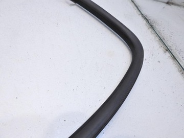 фото thumb №5, Прокладка двері праві зад volvo v70 iii