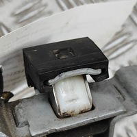 фото thumb №5, Nissan navara d23 2017 засов замка дверь задних