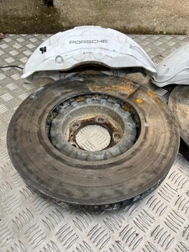 фото thumb №4, Porsche taycan turbo зажимы диски тормоза пробег 50km! 4x