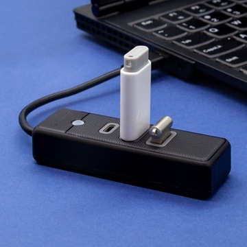 Orico Hub черный USB-A — 2x USB 3.1 + 1x USB-C, встроенный кабель 15 см