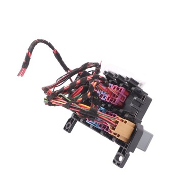 фото thumb №10, Audi a6 c6 коробка предохранителей реле 8a0937530