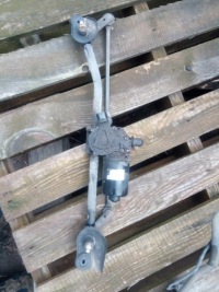 фото thumb №1, Corolla e12 hb механизм дворник перед europa