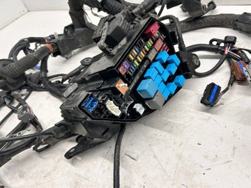 фото thumb №12, Rav4 v гибрид 4x2 жгут установка камеры двигателя полный led