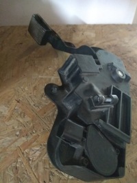 фото thumb №1, Педаль газу renault midlum dxi