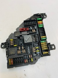 фото thumb №1, Коробка предохранителей x3 f25 x4 f26 9315151