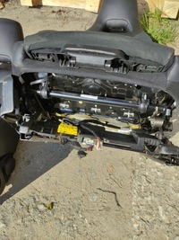 фото thumb №16, Mercedes w177 amg сидіння червона nić алькантара