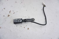 фото thumb №1, Пряжка поперечина правый перед kia rio 3 iii