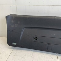 фото thumb №8, Обивка крышки багажника чёрная зад з ролетка audi q7 sq7 4m 17r