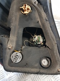 фото thumb №12, Лампа правая задняя toyota corolla verso 03r- europa