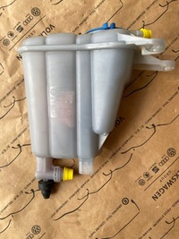 фото thumb №7, Audi a5 8t a4 b8 q5 бак бачок расширительный жидкость крышка 8k0121403q