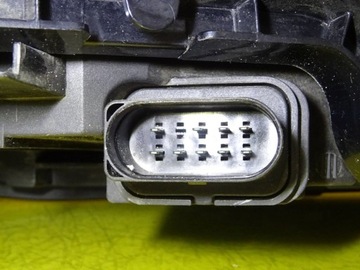 фото thumb №7, Фара лампа ксенон левый перед audi a6 c5 hella nr329