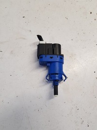 фото thumb №1, Датчик стоп mazda 6 gj