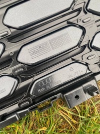 фото thumb №9, Audi q8 e-tron 4ke решітка бампера lift 2023+ 4ke853651j7j5 poznan