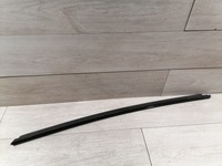 фото thumb №9, Taycan молдинг уплотнитель правая 9j1837476b