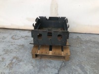 фото thumb №1, Mercedes actros mp3 коробка акумуляторів a9304290858