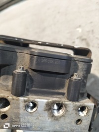 фото thumb №10, Блок управления abs 9824307280 9808055980 peugeot 308 t9 1,6 синий hdi