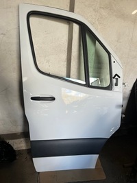 фото thumb №1, Mercedes sprinter 910 дверь правое полный w цвет