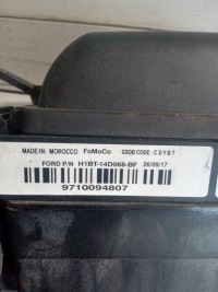 Ford fiesta mk8 коробка предохранителей 1.1 b Оригинал, фото thumb