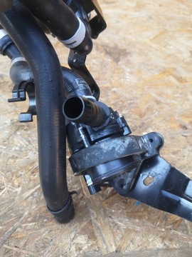 фото thumb №6, Kuga mk3 помпа води mx63-8c506-hbb шланги 2.5hyb