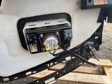 фото thumb №7, Панель розподільник консоль подушка безпеки повітряна подушка dodge challenger 2015+