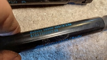 фото thumb №3, Mini cooper f55 амортизатор капота 7300567