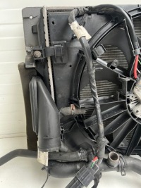 Комплект радиатор радиатор радиатор вентилятор jaguar xf 3.0 дизель v6 европа Киев, фото thumb